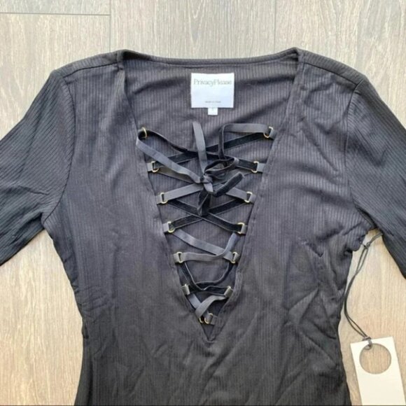 Privacy Please REVOLVE Women's Glendale Mini Dress Long Sleeve Lace up front XS - Picture 9 of 16